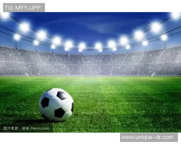 亚克力球星卡片足球的独特魅力与收藏价值解析