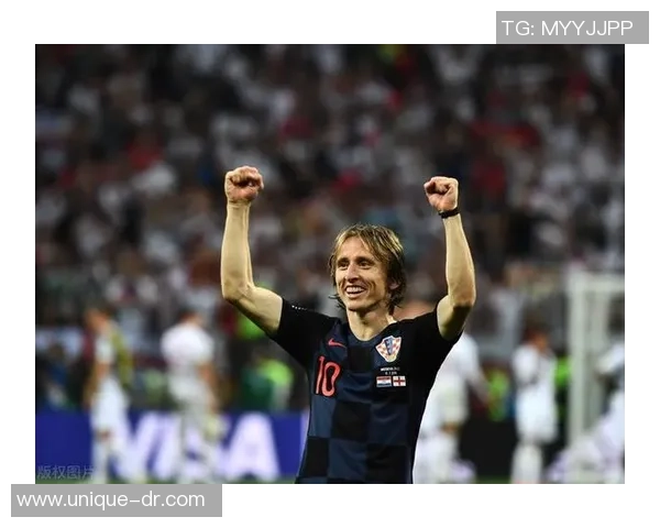 足球巨星亲子鉴定真相揭露引发媒体关注与球迷热议